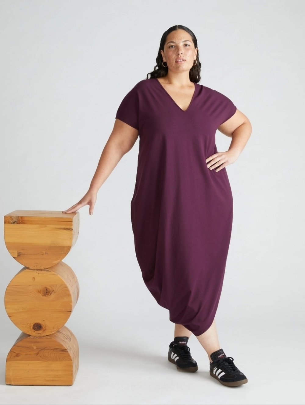 Universal Standard Iconic Geneva V-Neck Dress Acai Purple Size Medium (18-20)